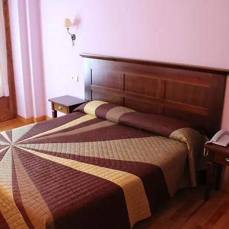 Rantiner Hotel Taull